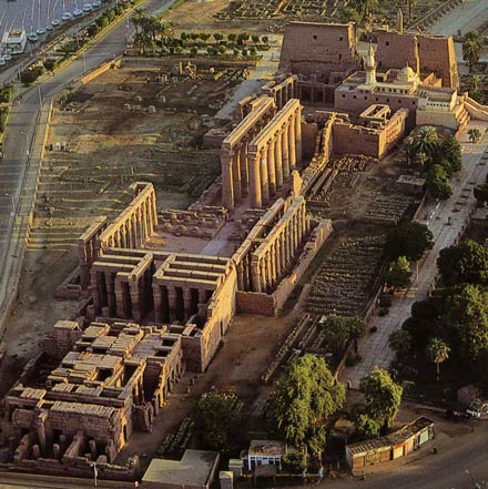Луксорский храм