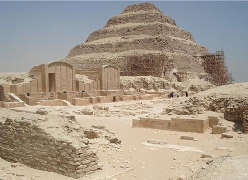 пирамида Джосера в Саккаре