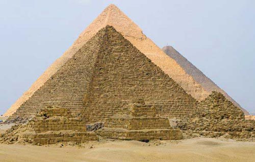 Пирамиды древнего Египта в Гизе