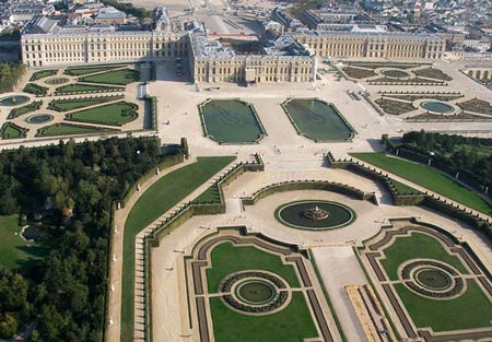 Королевский дворец Версаль в Париже